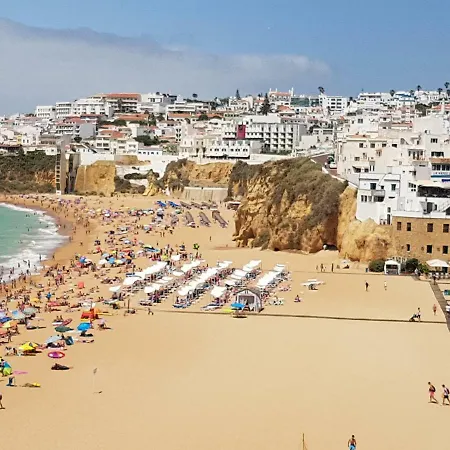 - T2 Old Town - 200m