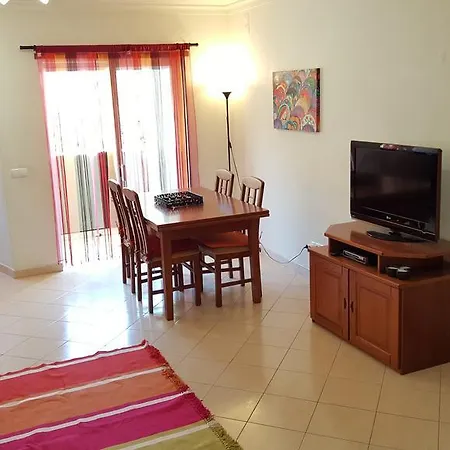 - T2 Old Town - 200m Αλμπουφέιρα