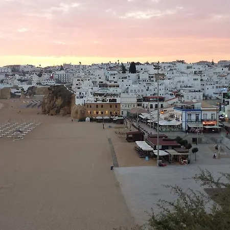 - T2 Old Town - 200m *