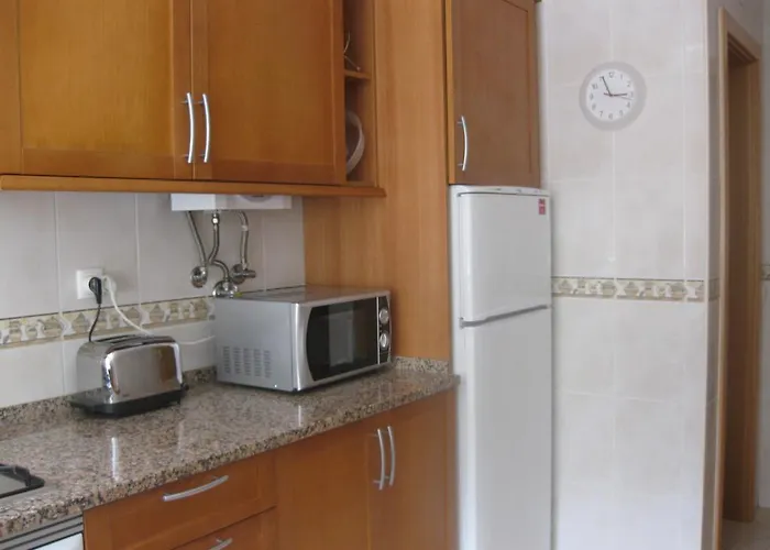 - T2 Old Town - 200m *