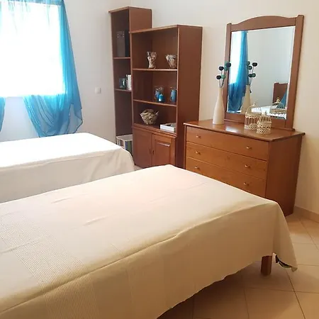 - T2 Old Town - 200m *